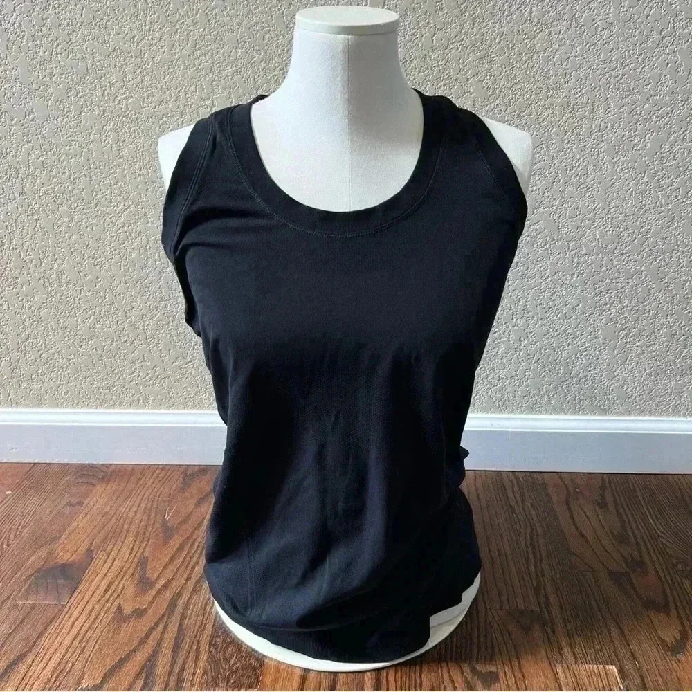 ATHLETA Momentum Seamless Tank Top Women’s Size Medium Black #530501 $59 Active